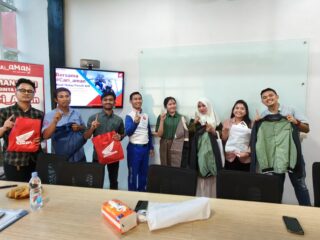 Kenalkan Teknologi Motor Listrik, Asmo Sulsel Edukasi Safety Riding di Makassar