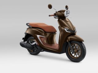 Semakin Mewah dan Retro, New Honda Stylo 160 Hadir dengan Warna Spesial Burgundy