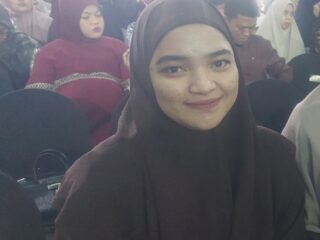 Rizka Annisa Rela  Pindahkan Dua Anaknya  di RHIS Agar  Fokus Kejar Hafal 30 Jus