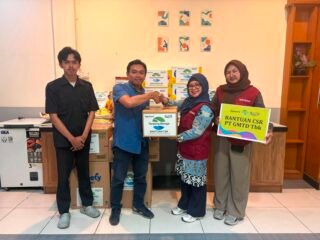 GMTD Salurkan Bantuan CSR untuk Warga Terdampak Gempa Bumi di NTT melalui Forum CSR Sulawesi Selatan