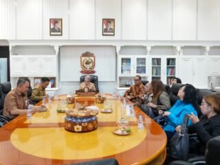 Wawali Makassar Aliyah Mustika Ilham Apresiasi GPIB Bukit Zaitun Dukung Semangat Nasionalisme dan Gerakan Pemilahan Sampah